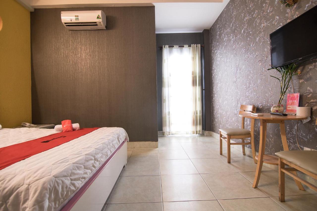 Reddoorz Plus Near Aeon Mall Tan Phu 2 โฮจิมินห์ซิตี้ ภายนอก รูปภาพ